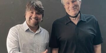 Grupo Grau Educacional lança campanha nacional com o consultor de carreiras Max Gehringer