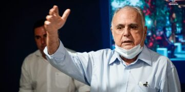 Prefeito Roberto Pessoa apresenta investimento em infraestrutura viária aos comerciantes de Maracanaú