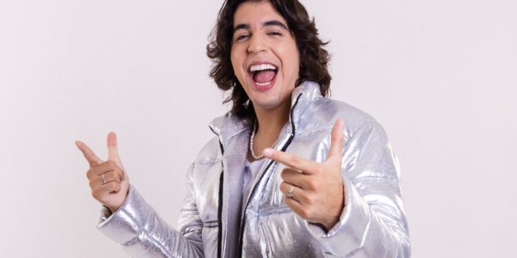 Nattan alcança a segunda posição dos artistas mais escutados de 2021 da plataforma Sua Música