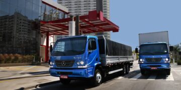 Mercedes-Benz supera o marco histórico de 80.000 caminhões Accelo vendidos no Brasil