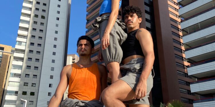 Cia. Acaso estreia espetáculo virtual EN-TRE MUROS nesse sábado (12)