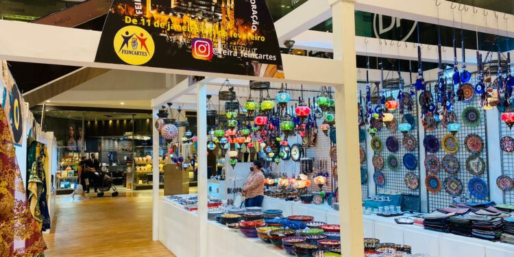 Feira reúne artesanato e artigos de decoração internacionais no RioMar Fortaleza