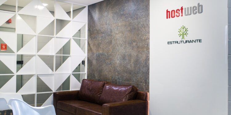 Novo portal da Hostweb traz um hub de conteúdo sobre tecnologia e inovação