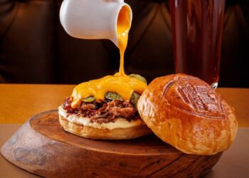 Burger Brisket e o Burger Pulled: Cervejaria Turatti expande cardápio com dois novos sanduíches