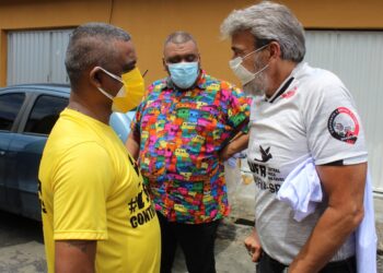 Ator Alexandre Borges participa de ação da CUFA Ceará no Barroso, em Fortaleza