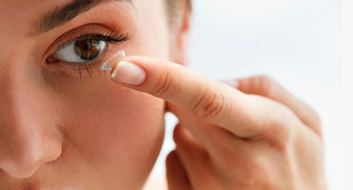 Neolentes traz descontos de 25% em linhas de lentes de descarte diário e produtos de limpeza