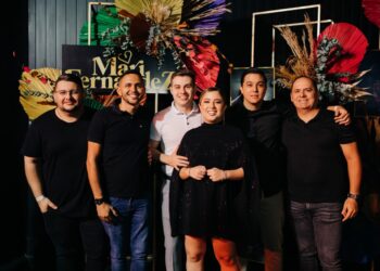 Mari Fernandez assina contrato com a Vybbe Music