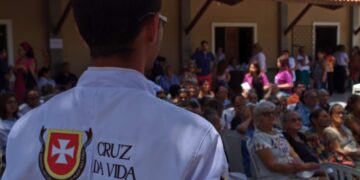 Projeto Cruz da Vida: grupo de médico realiza atendimentos em comunidade na periferia de Fortaleza
