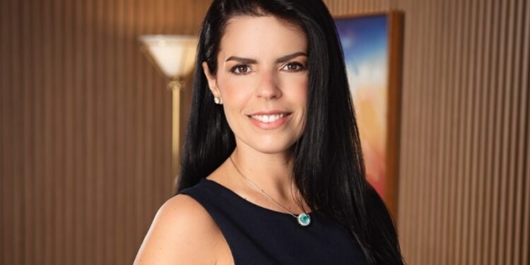 Aline Ferreira é eleita a melhor executiva do Ceará