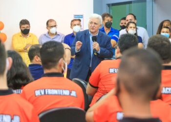 Iniciativa privada inaugura centro de formação para jovens em Amontada 