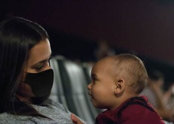 CineMaterna promove sessão de cinema para famílias com bebê no RioMar Kennedy