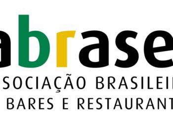 Três a cada quatro bares e restaurantes tiveram afastamento por Covid ou influenza no último mês, diz pesquisa da Abrasel