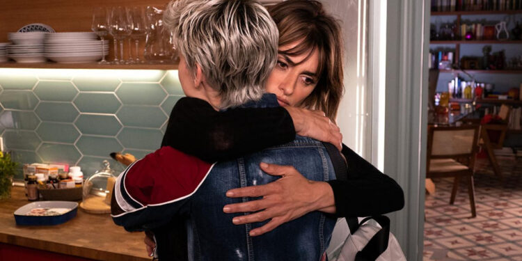 ‘Mães Paralelas’ estreia no Cinema do Dragão a partir desta quinta-feira (10)