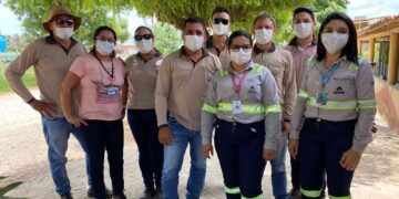 Prefeitura de Quixeré e Cimento Apodi realizam campanha de combate à dengue para moradores da comunidade de Bom Sucesso