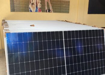 Colégio Darwin investe em placas solares e se torna autossuficiente na geração de energia