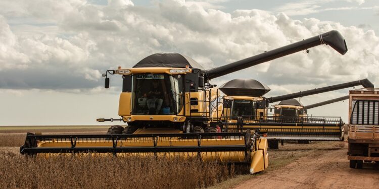 Em parceria com a global New Holland, Fornecedora Agro aquece expansão de maquinário agrícola para o Nordeste brasileiro 