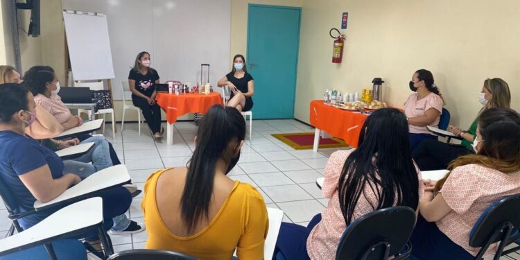 Rede de Farmácias Santa Branca realiza ação especial para colaboradoras no Dia Internacional da Mulher  