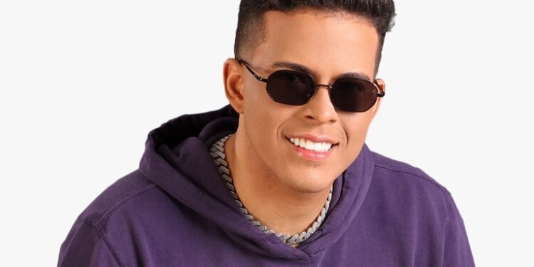 Felipe Amorim lança o “Baile do Amorim”, seu novo CD promocional