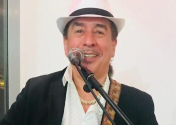 SHOWS DE JABUTI FONTELES,  LUIZINHO CALIXTO, E DISCOTECAGEM DA DJ RENATINHA NO CANTINHO FRANGO