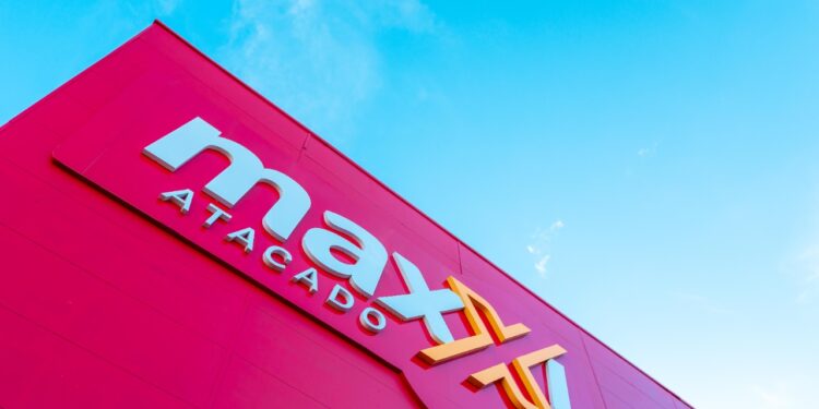 Maxxi Atacado inicia a venda de produtos no Ifood