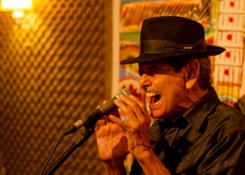 Rodger Rogério apresenta show inédito “Bossa, Jazz e Algo Mais”