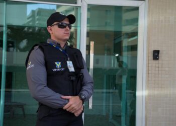 Condomínios: Como evitar problemas causados pelas fortes chuvas