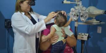 Campanha do projeto social Caviver busca recursos para cirurgias infantis no Hospital de Olhos