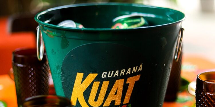 Ancestralidade, regionalidade e memória: Kuat celebra gastronomia brasileira com chef Carmem Virgínia