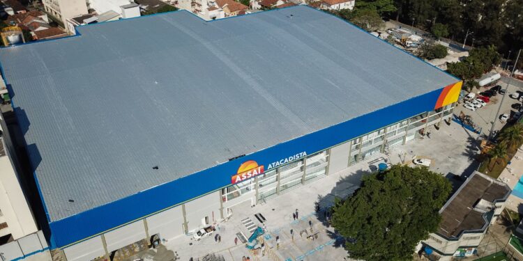 ASSAÍ ANUNCIA CONVERSÃO DE 3 LOJAS DO EXTRA HIPER NO CEARÁ 