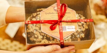 Para a Páscoa, Mercadinhos São Luiz aposta em itens de fabricação própria 