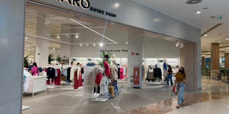 Amaro inaugura primeira loja em Fortaleza