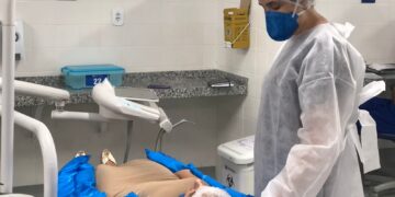 Colchão a vácuo está entre soluções da Unichristus para melhorar atendimento odontológico à população