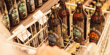 Semana da Cerveja tem rótulos locais e nacionais com descontos de 50% no Mercadinhos São Luiz