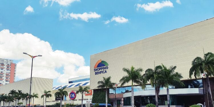 Shopping Benfica adere à campanha Maio Laranja e realiza ação educativa de combate a violência sexual infanto-juvenil