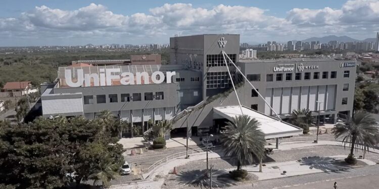 Centro Universitário oferece atendimento de saúde gratuito para população