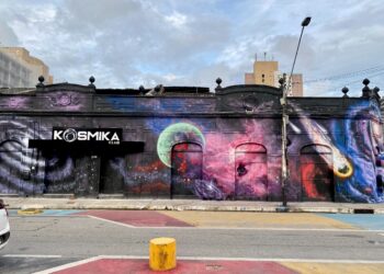 Kosmika Club leva diversão, música e experiência gastronômica para a Praia de Iracema