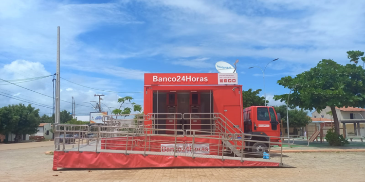 Distrito de Lagoinha, em Quixeré (CE), ganha Solução Móvel do Banco24Horas
