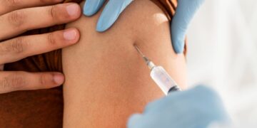 Médicos alertam para necessidade de manter calendário vacinal em dia 