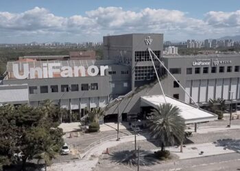 UniFanor Wyden realiza Cerimônia do Jaleco