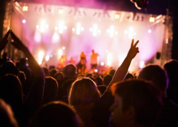 Empresas promotoras de festas têm direito à isenção de impostos; especialista explica