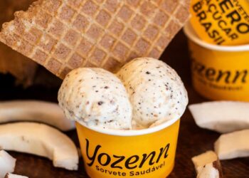 Em clima de festa junina, Yozenn Sorvete Saudável lança o novo sabor Coco Queimado