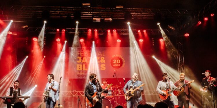 Cineteatro São Luiz recebe no domingo, 3 de julho, 18h, show especial em homenagem ao ex-beatle George Harrison, com grandes nomes da música cearense