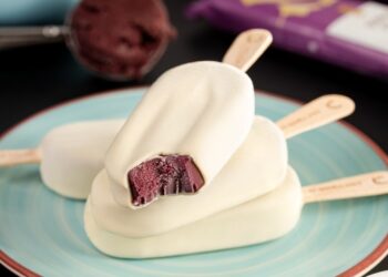 Pardal Sorvetes lança sabores Açaí e Mousse de Limão para o picolé Supra