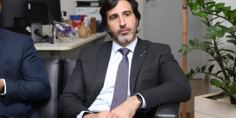 Diretor da Apex-Brasil, Lucas Fiuza é convidado para palestrar para empresários no Lide Ceará