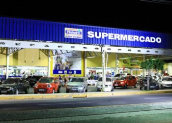 Supermercado Pinheiro comemora 20 anos em Sobral, com programação especial para clientes e parceiros