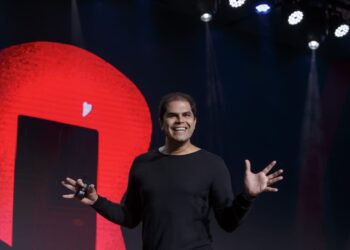 Gomes de Matos convida professor da Singularity University para evento 