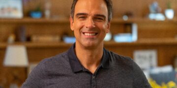 Tadeu Schmidt é o embaixador do McDia Feliz 2022 