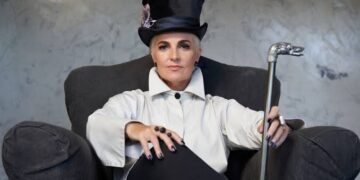 Isabella Taviani apresenta o show “Máquina do Tempo” no Theatro Via Sul Fortaleza