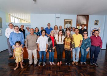 Nova diretoria da ACI toma posse em ato festivo