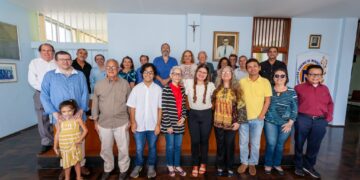 Nova diretoria da ACI toma posse em ato festivo